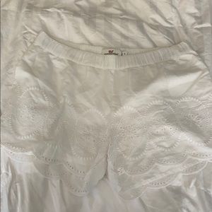 Vineyard Vines Eyelet Shorts